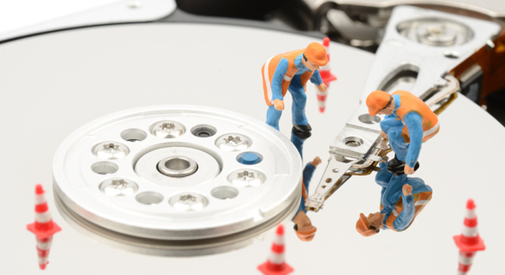 大切なデータを消してしまったら!HDD / SSDのデータ復旧方法について