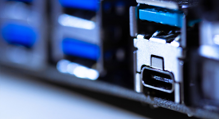 USB Type-Cの特長は?機能から見る規格のメリット